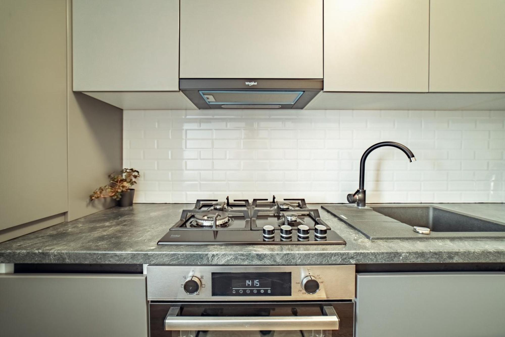 Cozy Apartments At Q Residence - Palas Mall ยาช ภายนอก รูปภาพ